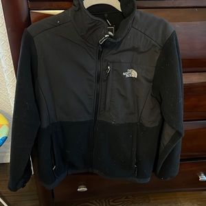 North face womens Denali. Large. Good condition.
